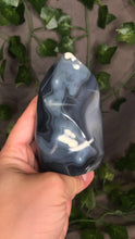 Load image into Gallery viewer, Orca Agate Flame
